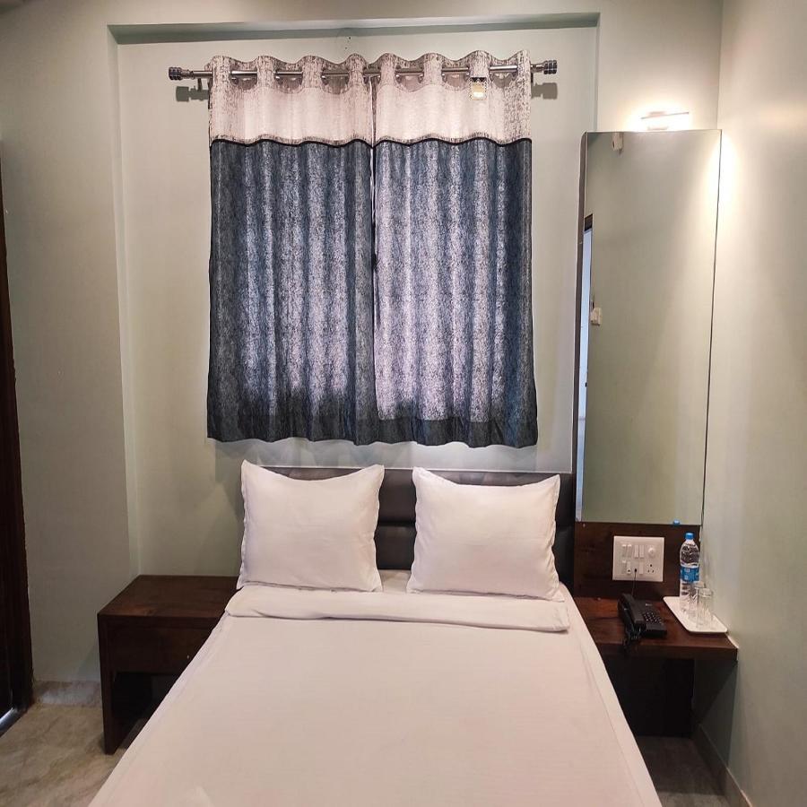 Shankar Residency, Akkalkot Akalkot Eksteriør bilde