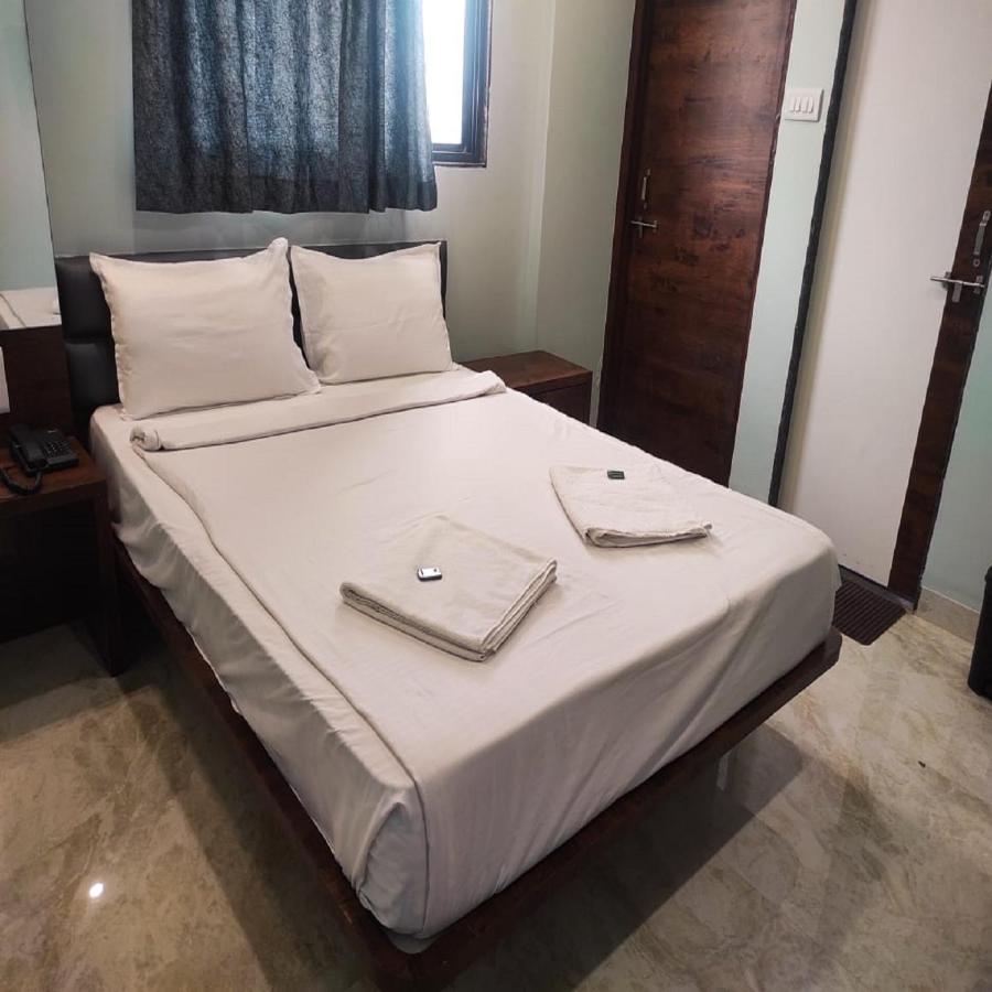 Shankar Residency, Akkalkot Akalkot Eksteriør bilde